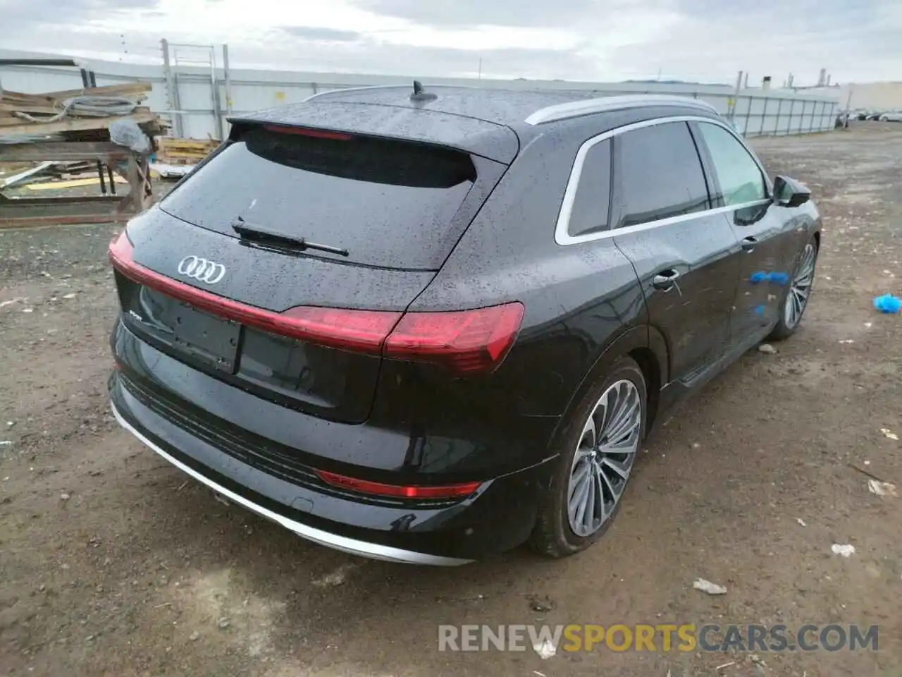 4 Photograph of a damaged car WA1VABGE7KB024913 AUDI E-TRON 2019