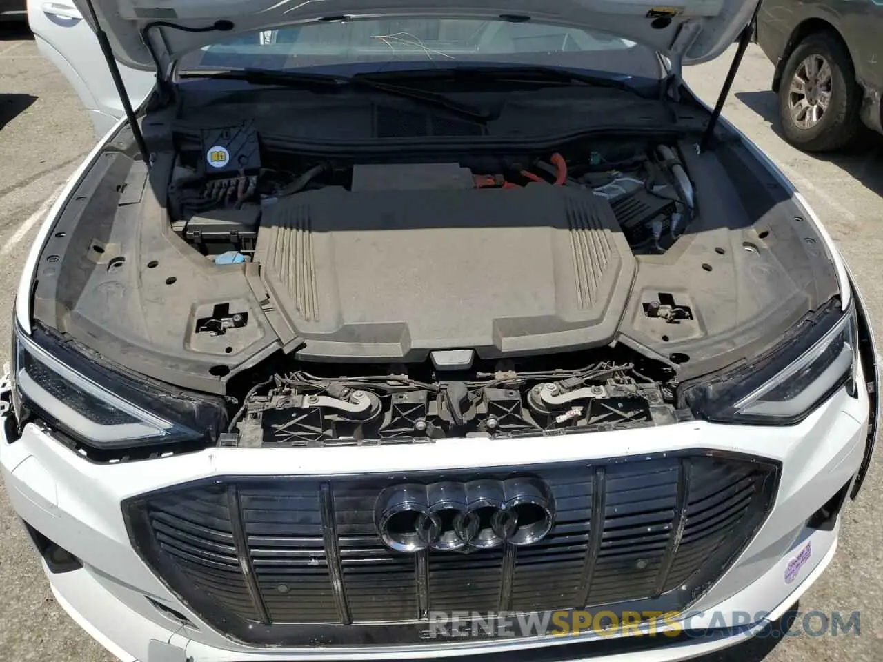 12 Photograph of a damaged car WA1VABGE8KB009661 AUDI E-TRON 2019