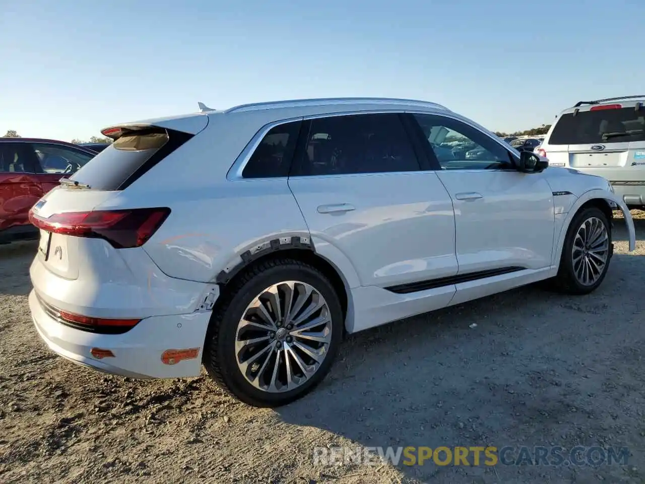 3 Photograph of a damaged car WA1VABGE9KB025139 AUDI E-TRON 2019