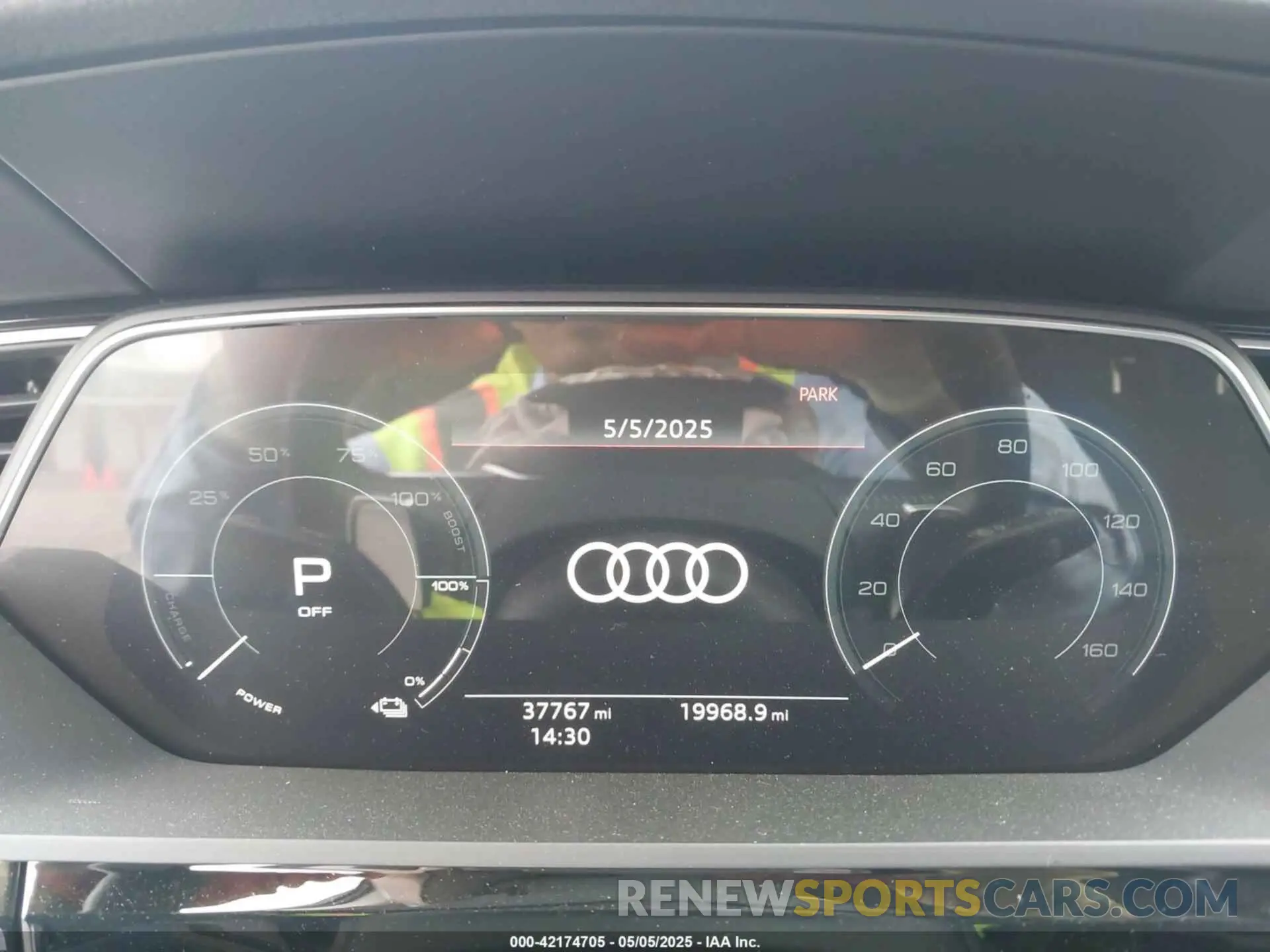 7 Photograph of a damaged car WA1VABGEXKB024680 AUDI E-TRON 2019
