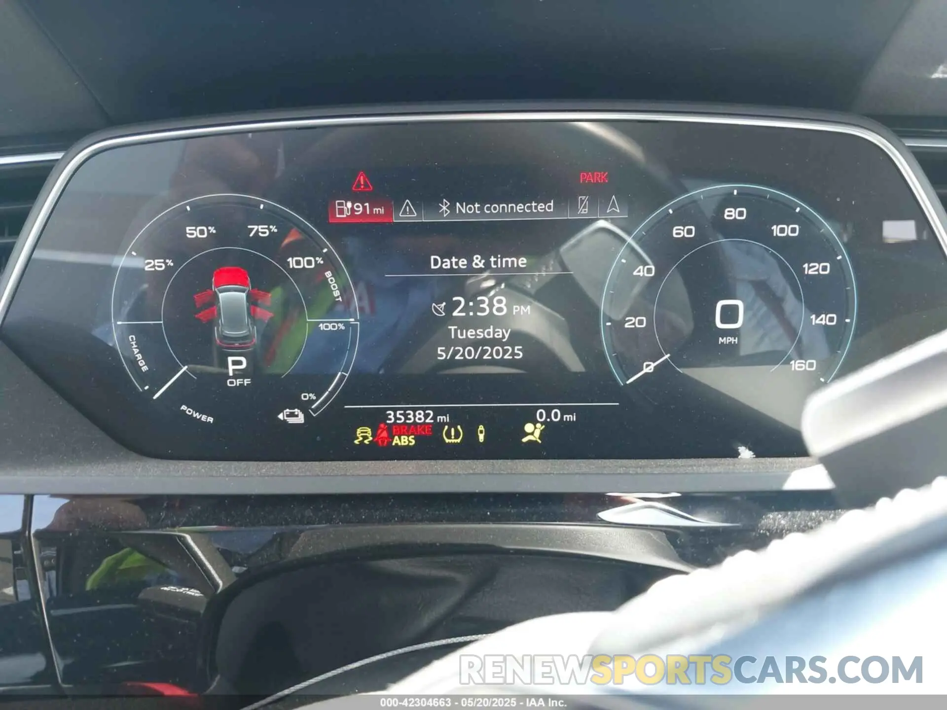 7 Photograph of a damaged car WA12ABGEXLB035392 AUDI E-TRON 2020