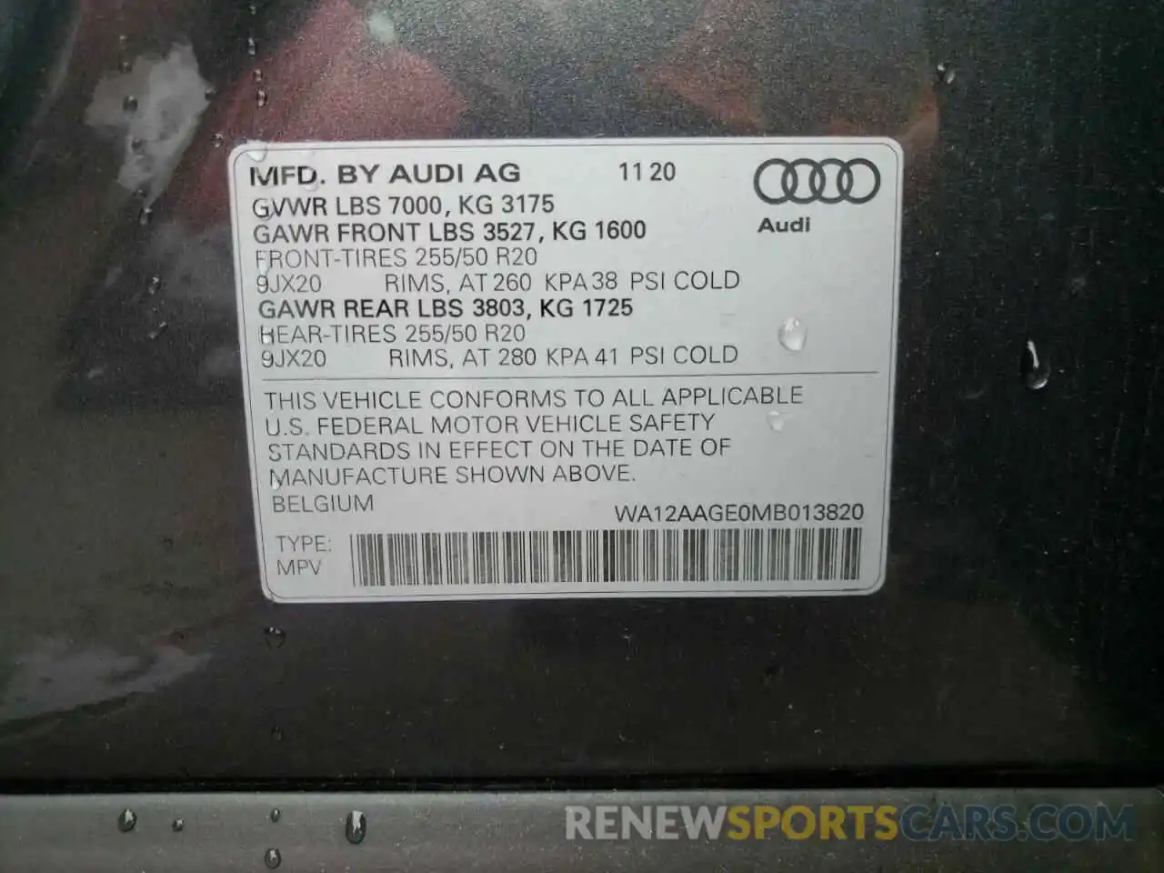 10 Photograph of a damaged car WA12AAGE0MB013820 AUDI E-TRON 2021