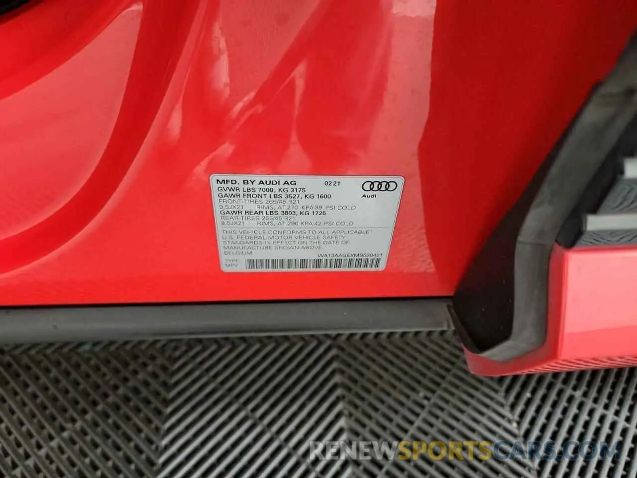 10 Photograph of a damaged car WA13AAGEXMB030421 AUDI E-TRON 2021