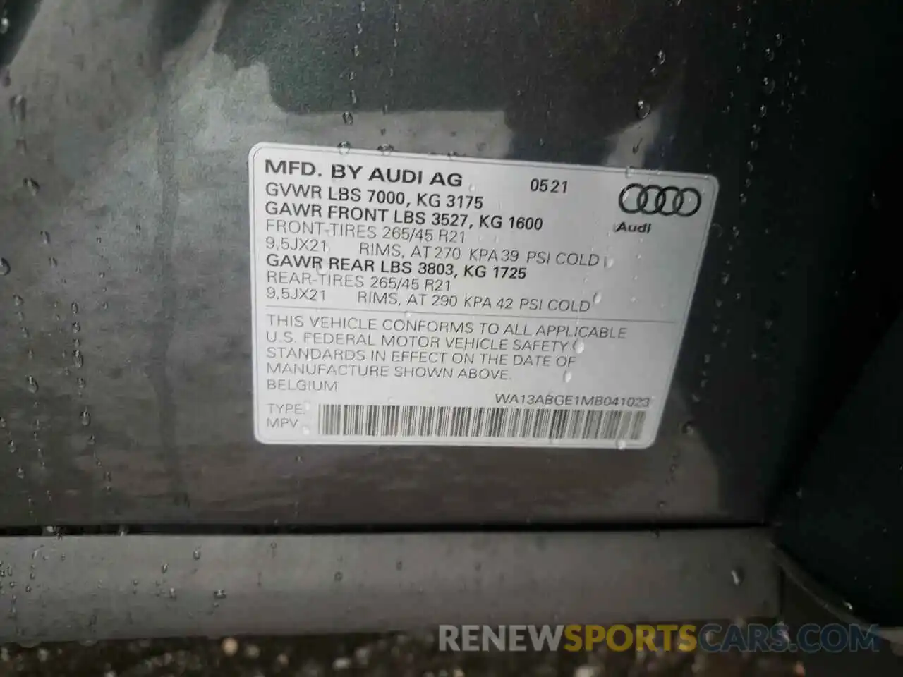 10 Photograph of a damaged car WA13ABGE1MB041023 AUDI E-TRON 2021