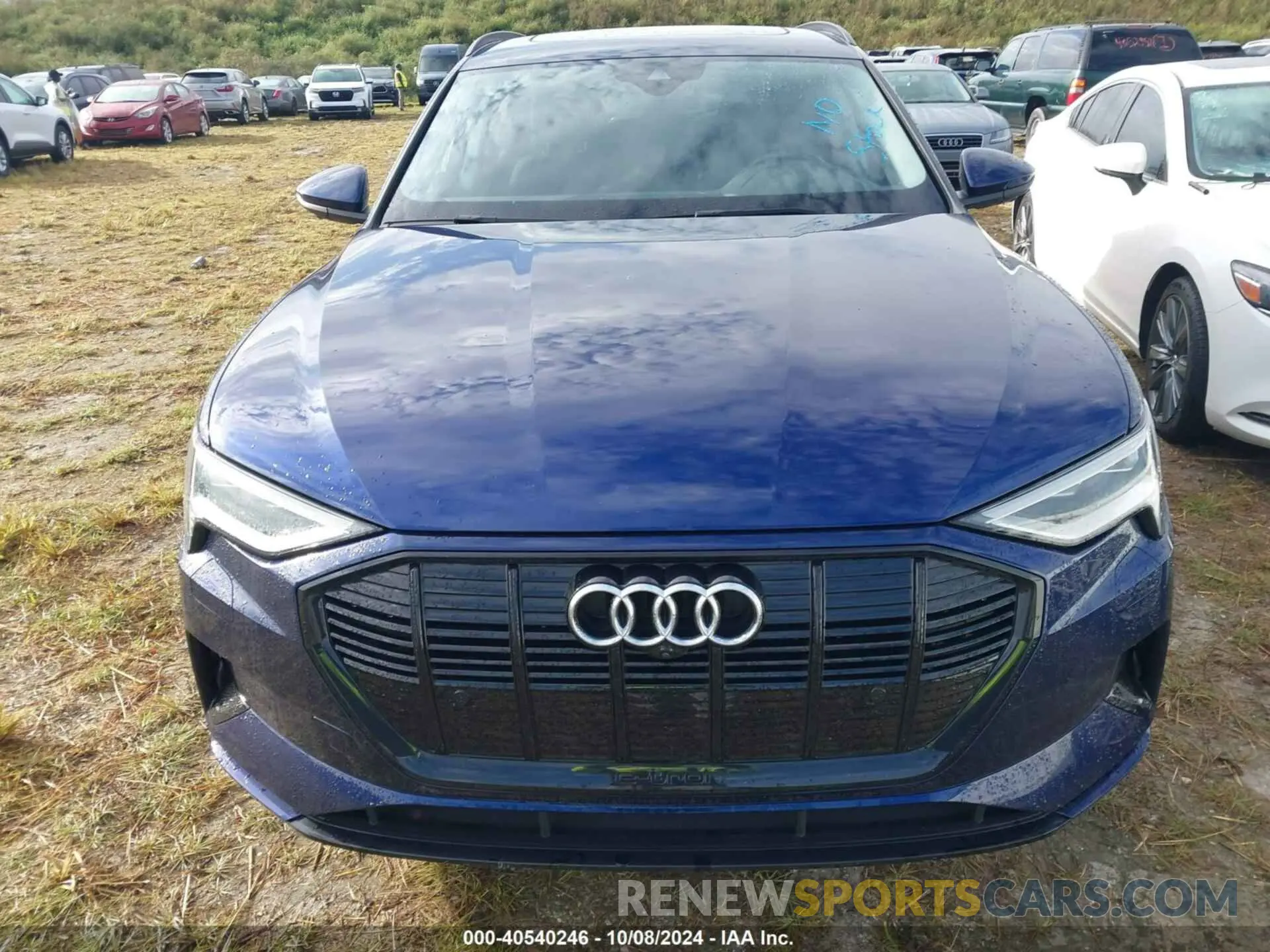 11 Photograph of a damaged car WA1AAAGE3MB002550 AUDI E-TRON 2021