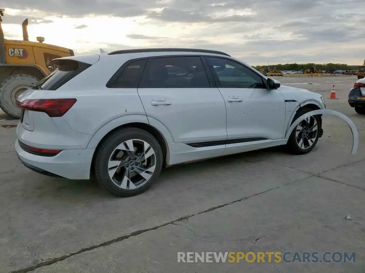 3 Photograph of a damaged car WA1AAAGE7MB023949 AUDI E-TRON 2021