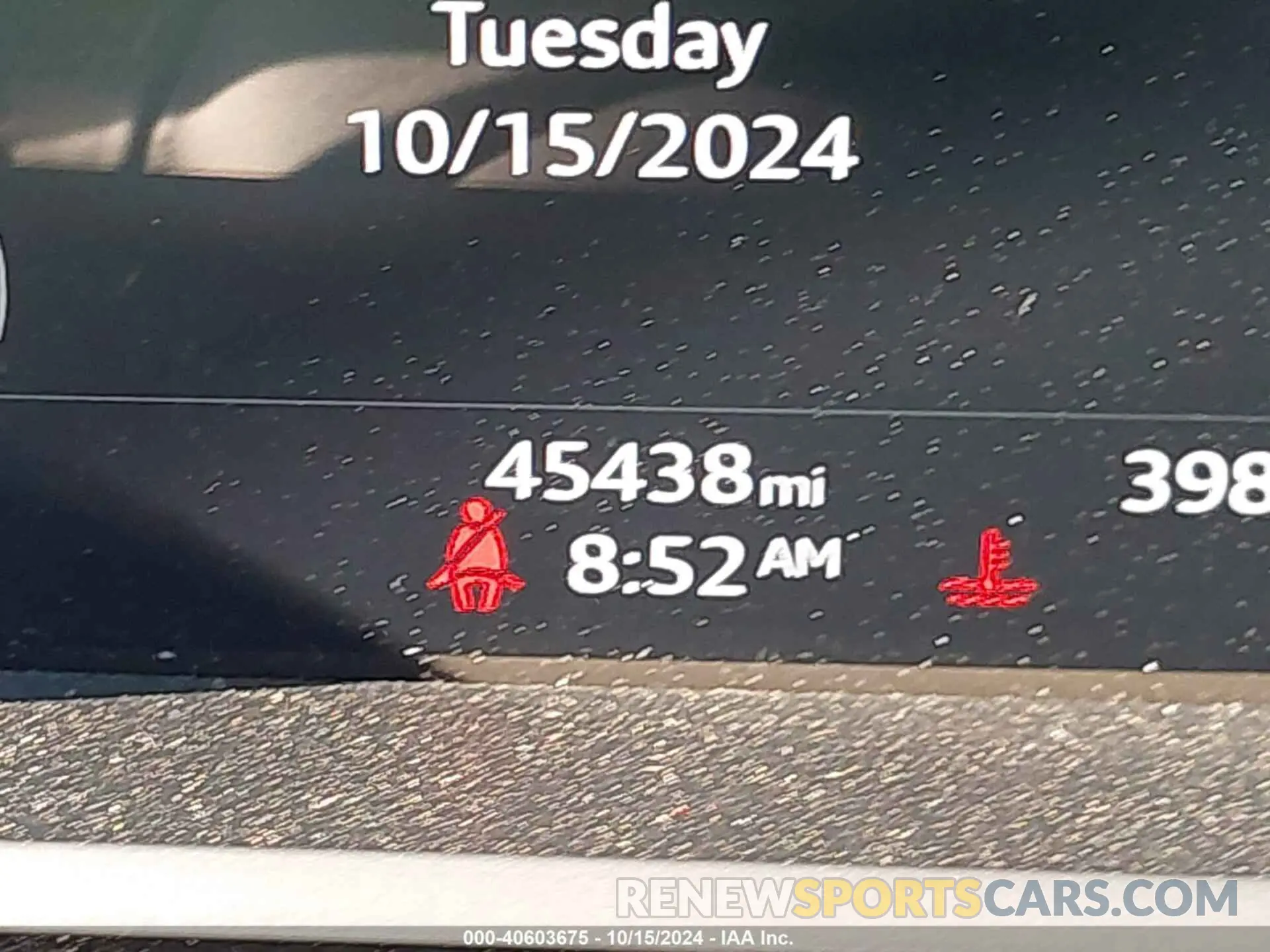 15 Photograph of a damaged car WA1AAAGEXMB013643 AUDI E-TRON 2021