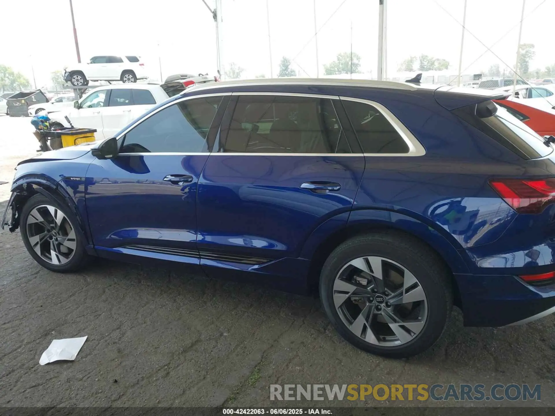 15 Photograph of a damaged car WA1LAAGE4MB038563 AUDI E-TRON 2021