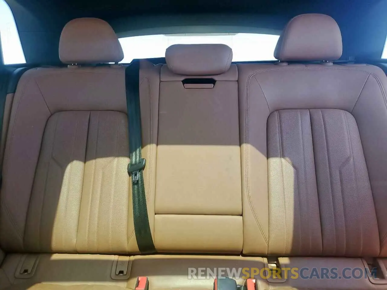 10 Photograph of a damaged car WA1LAAGE5MB030598 AUDI E-TRON 2021