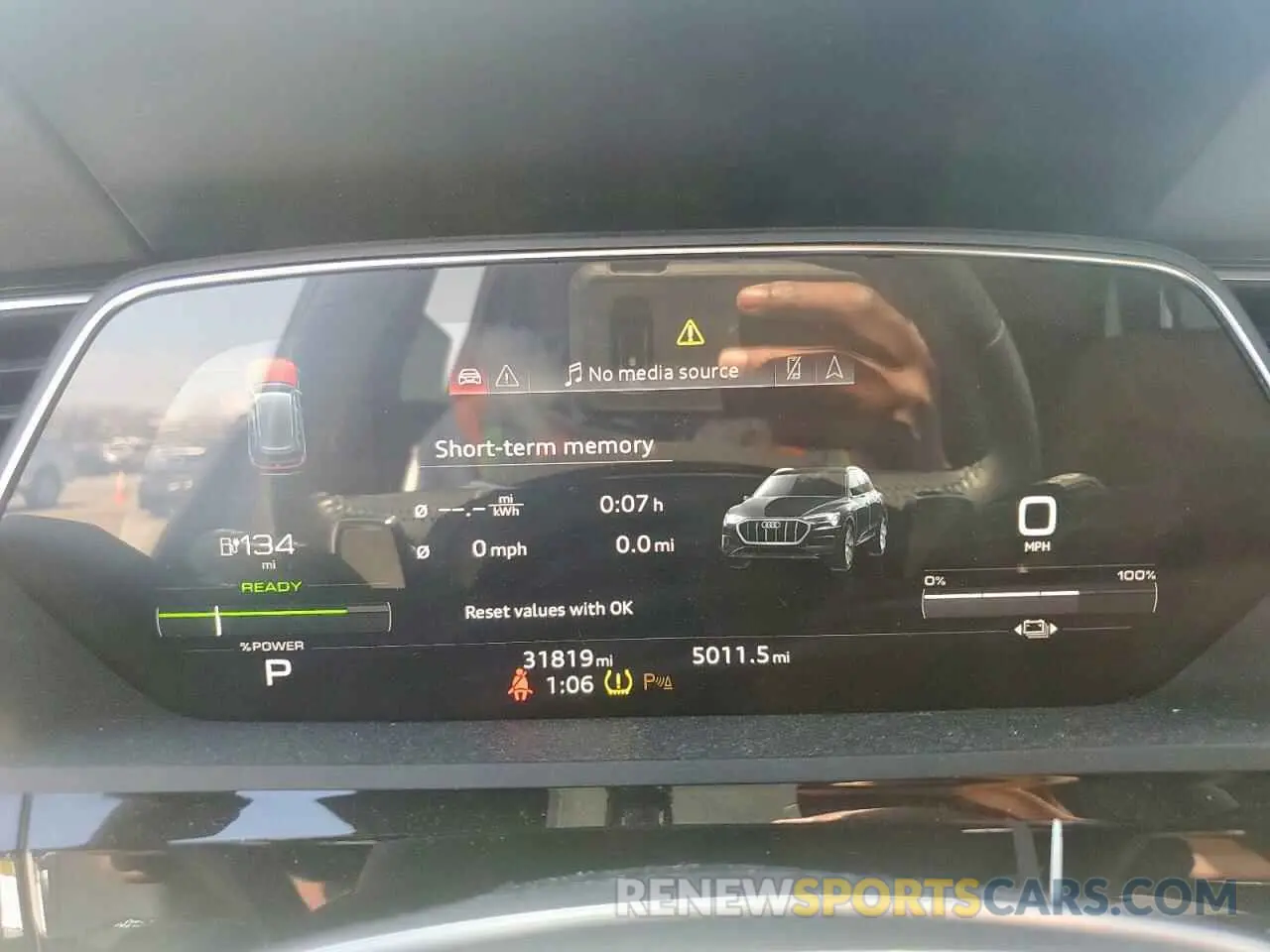 9 Photograph of a damaged car WA1LAAGE5MB030598 AUDI E-TRON 2021