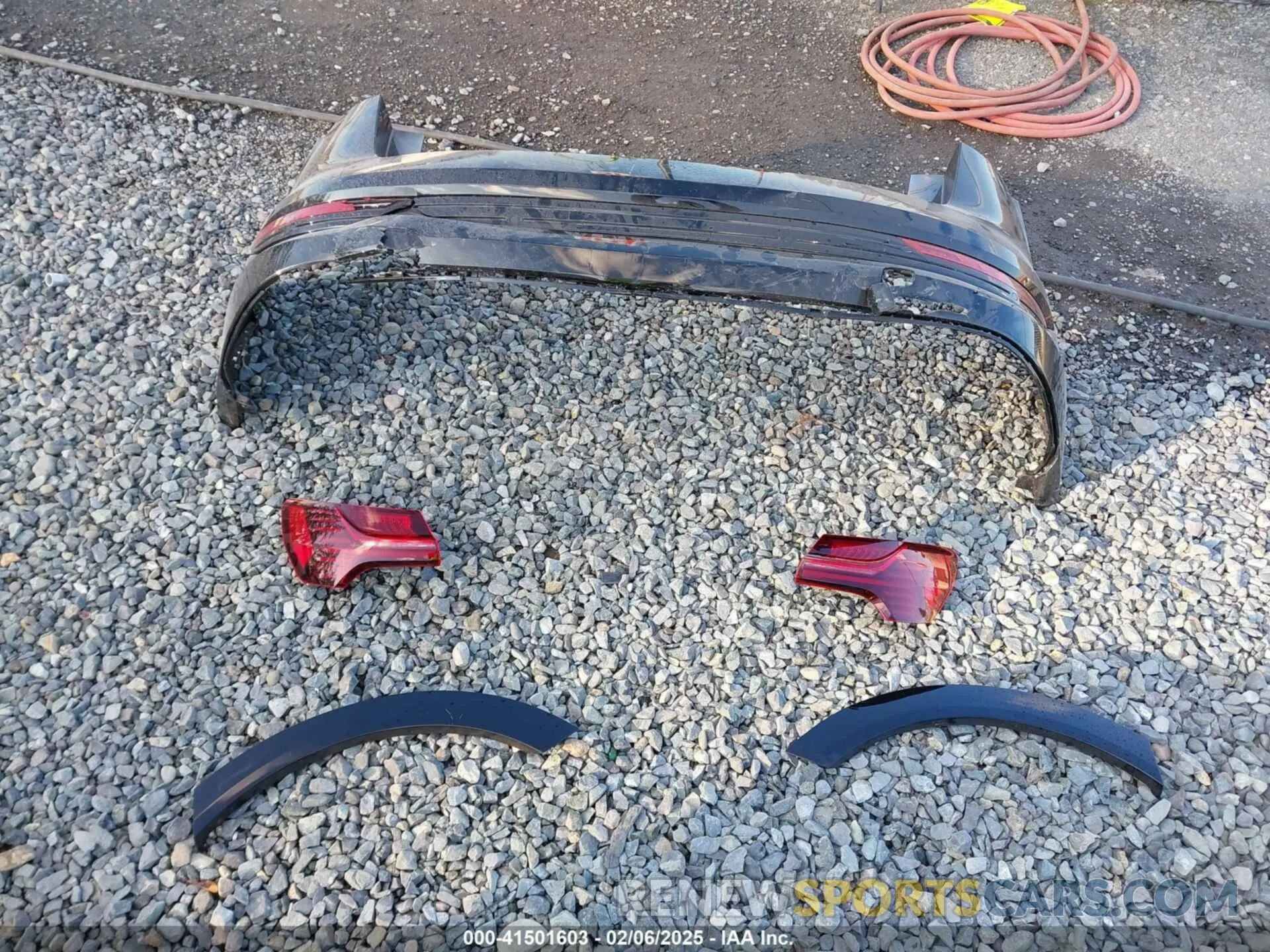 12 Photograph of a damaged car WA1LAAGE9MB002545 AUDI E-TRON 2021