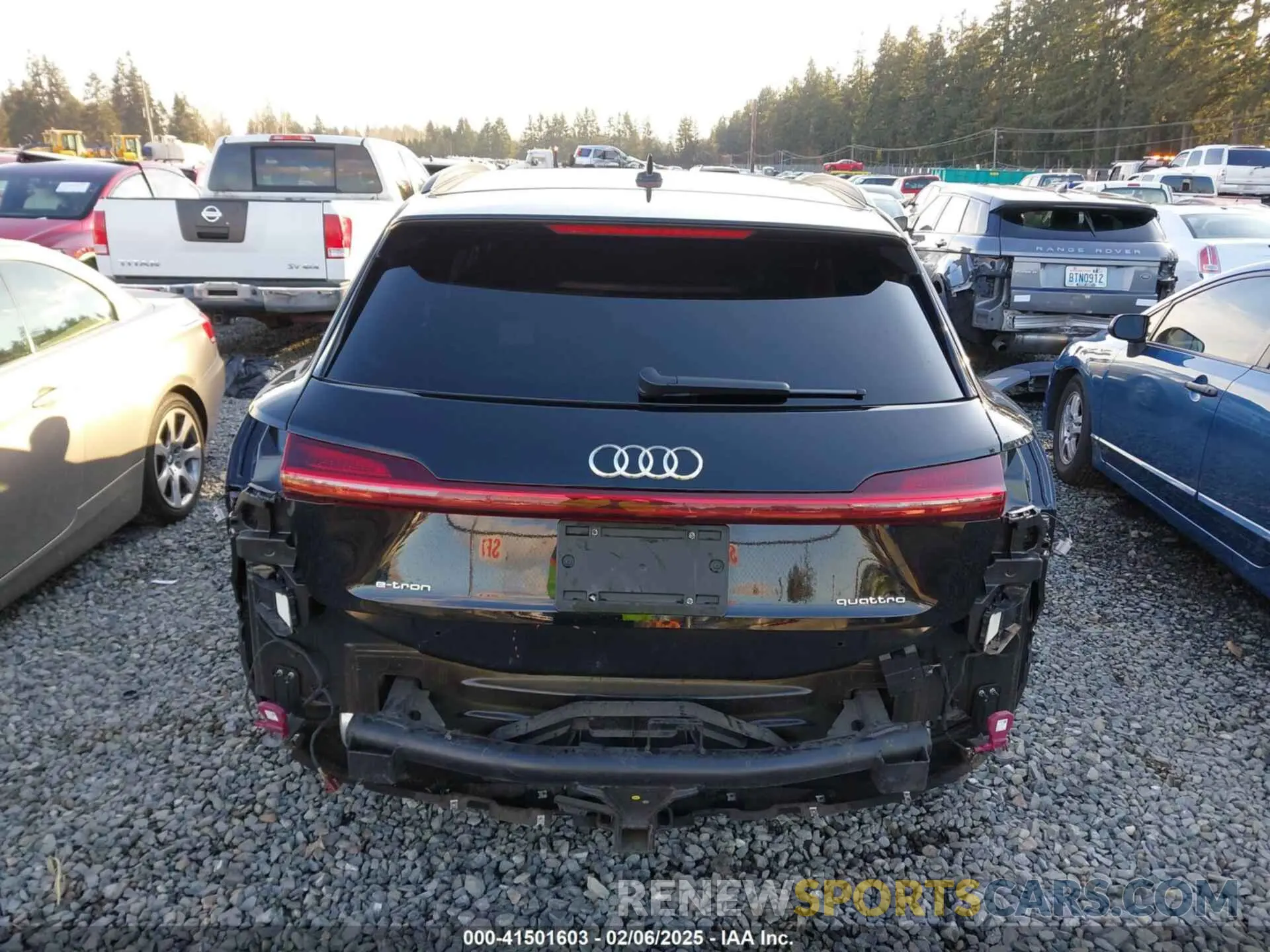 17 Photograph of a damaged car WA1LAAGE9MB002545 AUDI E-TRON 2021