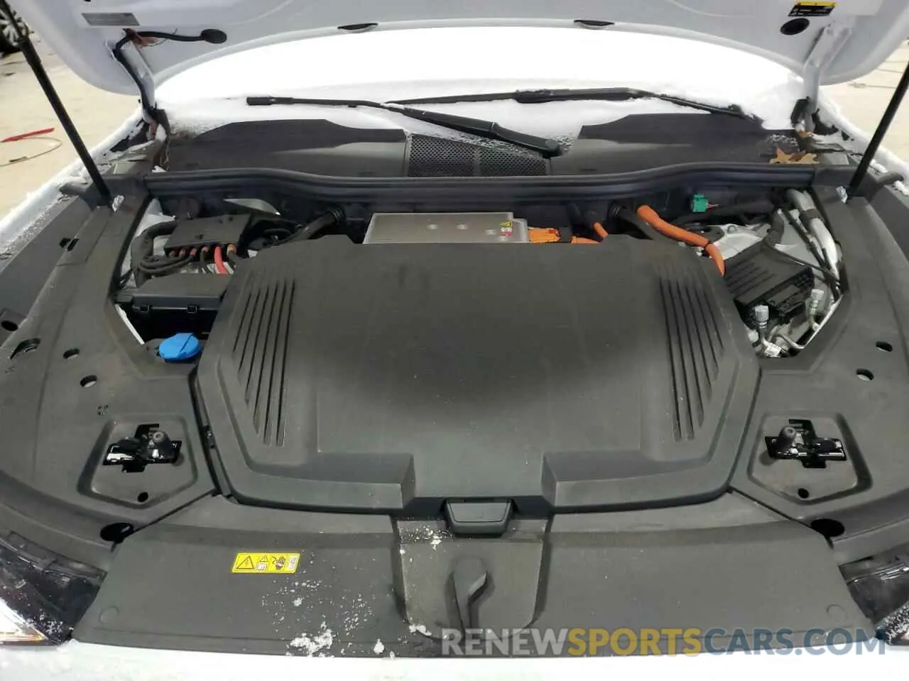 14 Photograph of a damaged car WA1LAAGE9MB003971 AUDI E-TRON 2021