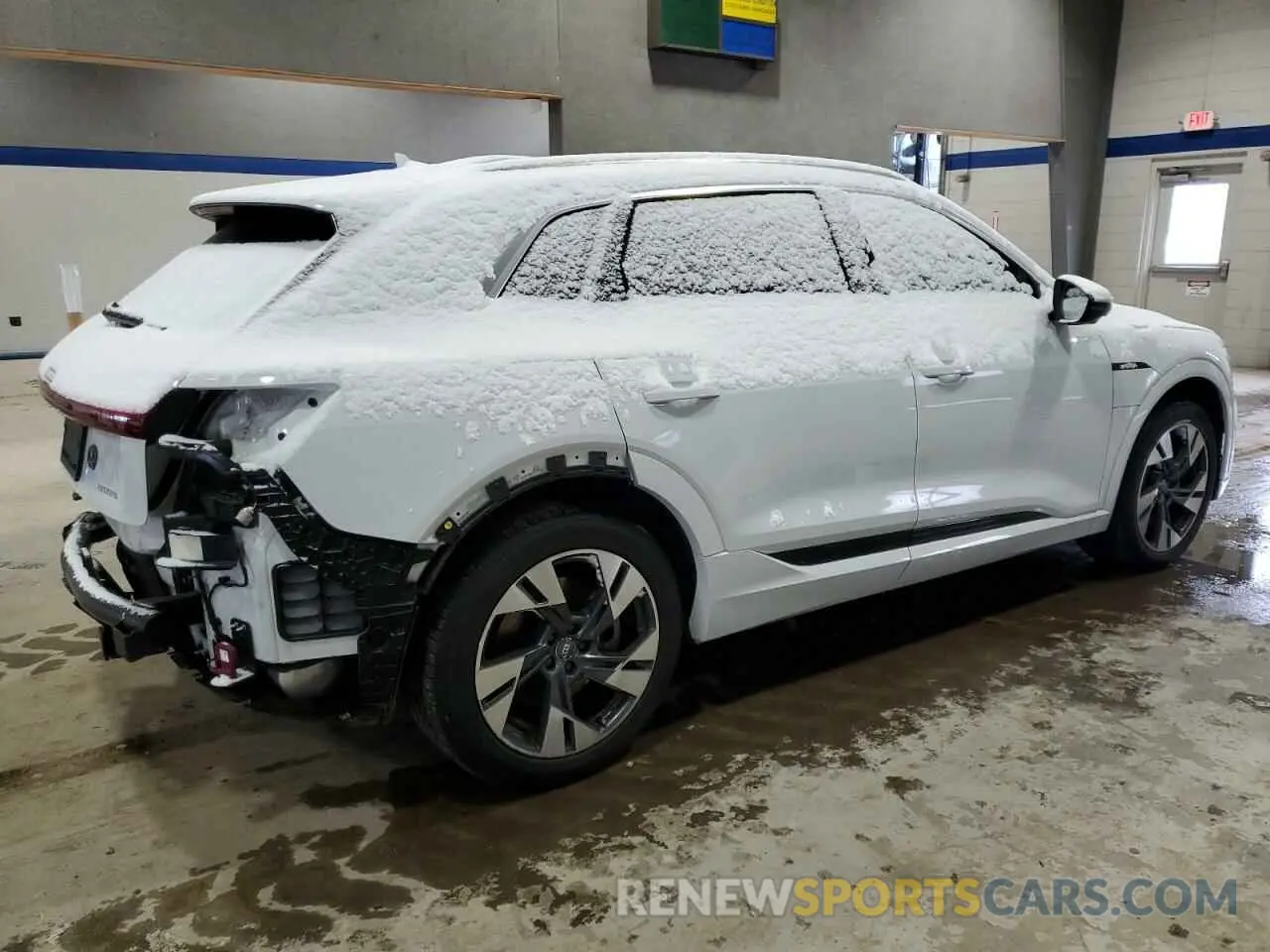 3 Photograph of a damaged car WA1LAAGE9MB003971 AUDI E-TRON 2021