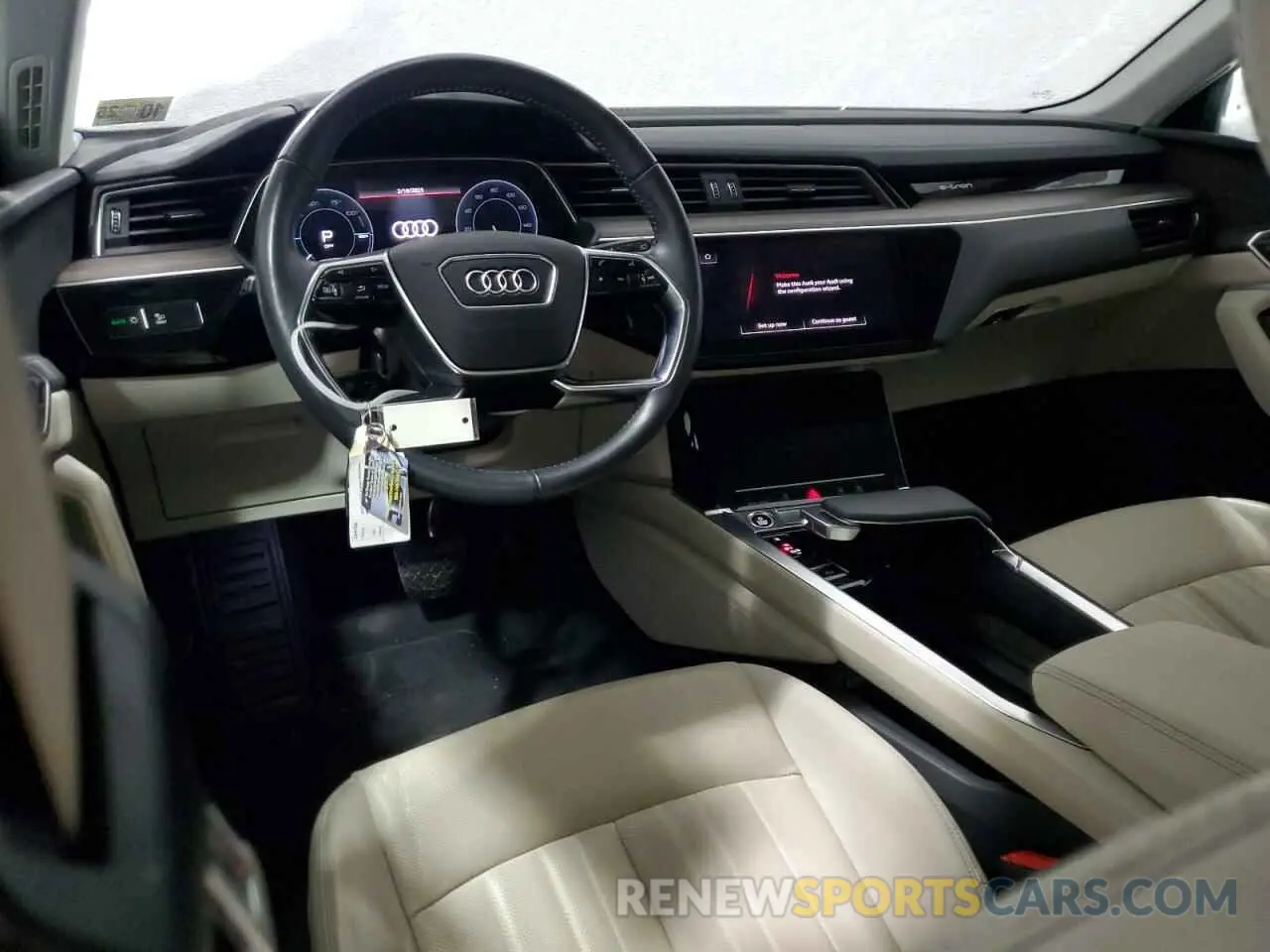 8 Photograph of a damaged car WA1LAAGE9MB003971 AUDI E-TRON 2021