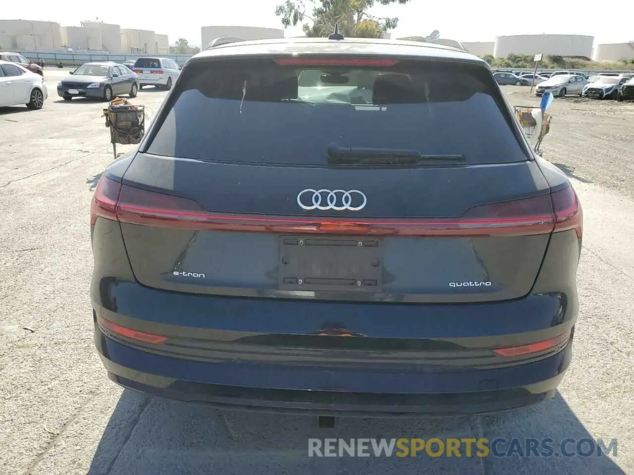 6 Photograph of a damaged car WA1LABGE2MB032749 AUDI E-TRON 2021