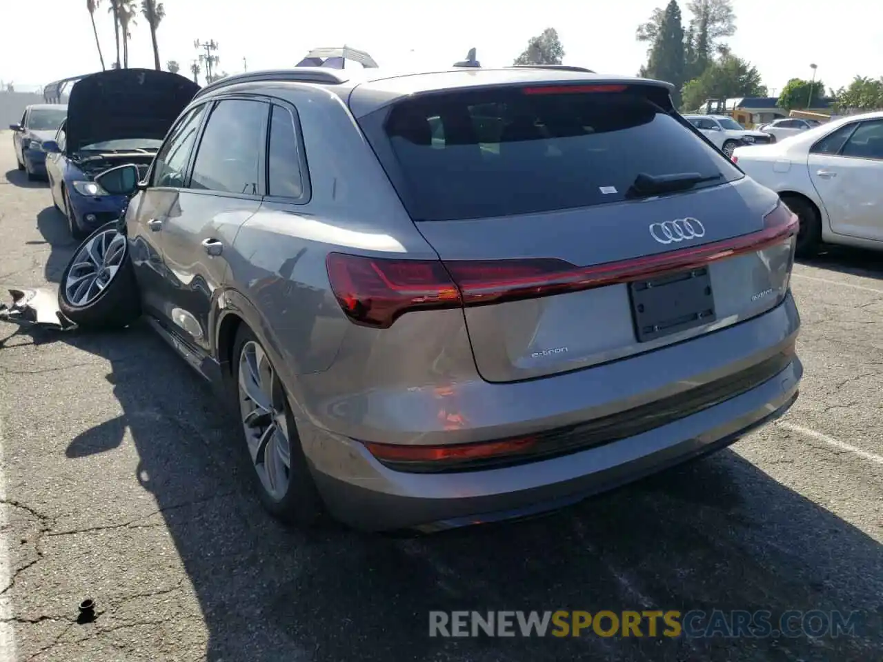 3 Photograph of a damaged car WA1LABGE7MB015154 AUDI E-TRON 2021