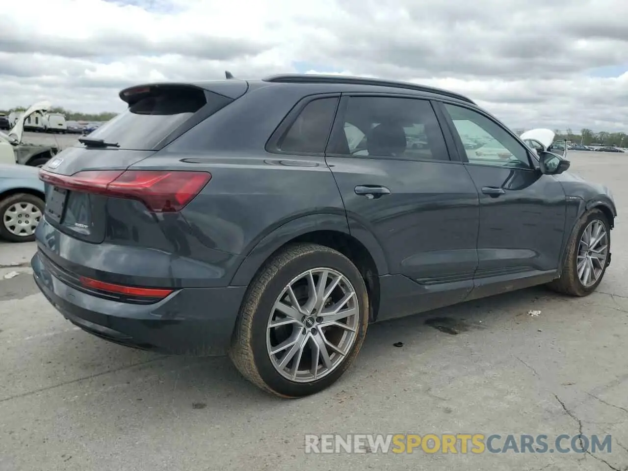 3 Photograph of a damaged car WA1VABGE0MB004327 AUDI E-TRON 2021