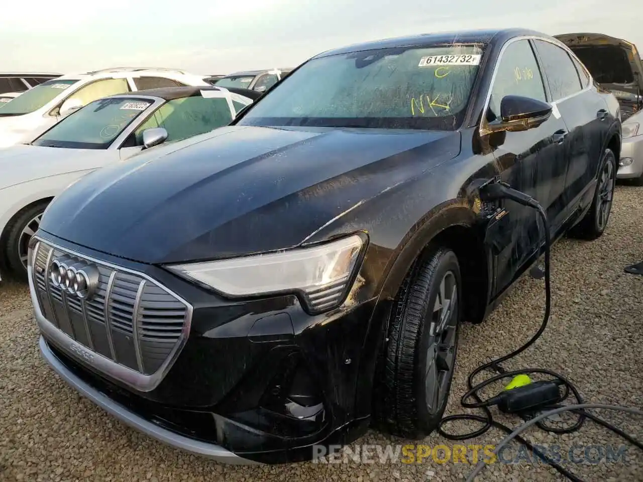 2 Photograph of a damaged car WA12AAGE2NB030815 AUDI E-TRON 2022