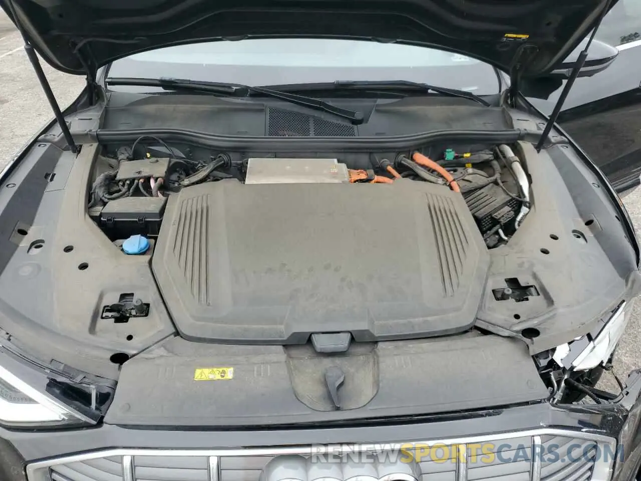 12 Photograph of a damaged car WA12AAGE7NB032155 AUDI E-TRON 2022