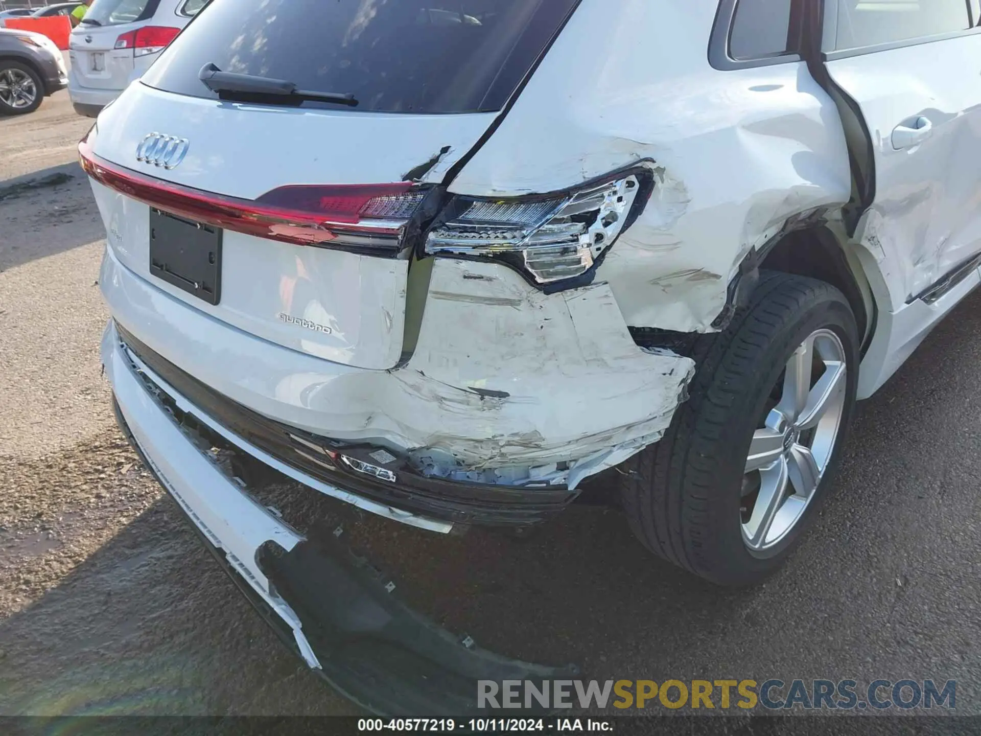20 Photograph of a damaged car WA1AAAGE0NB025575 AUDI E-TRON 2022
