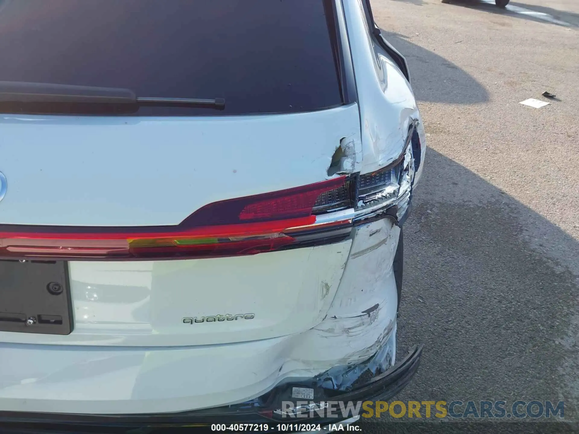 21 Photograph of a damaged car WA1AAAGE0NB025575 AUDI E-TRON 2022