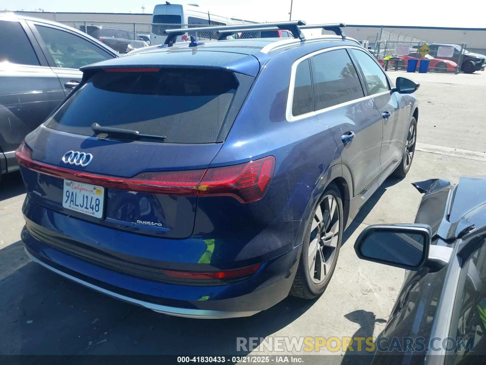4 Photograph of a damaged car WA1AAAGE4NB020119 AUDI E-TRON 2022