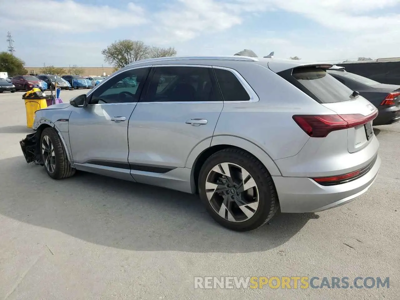 2 Photograph of a damaged car WA1AAAGE6NB023412 AUDI E-TRON 2022