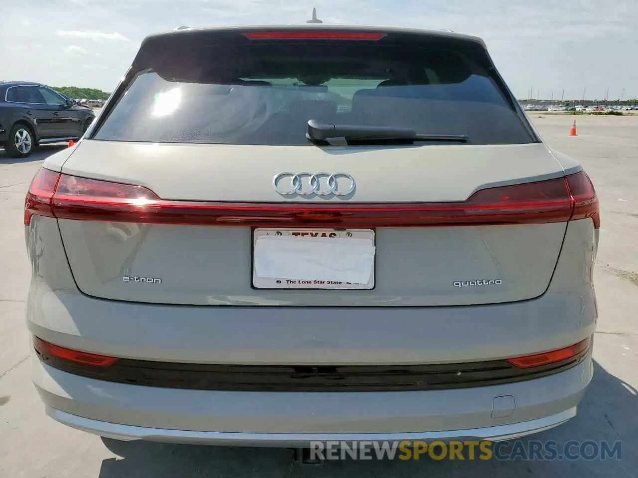 6 Photograph of a damaged car WA1AAAGEXNB023977 AUDI E-TRON 2022