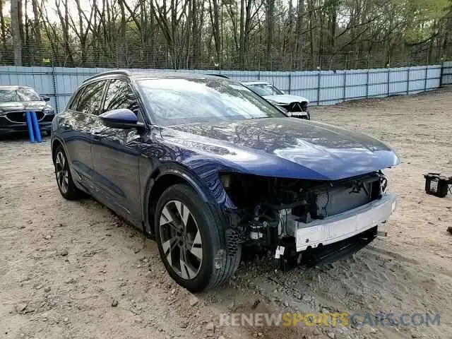 11 Photograph of a damaged car WA1AAAGEXNB031738 AUDI E-TRON 2022
