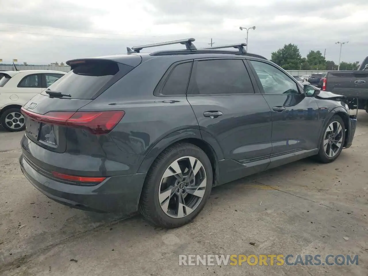 3 Photograph of a damaged car WA1AABGE2NB031299 AUDI E-TRON 2022
