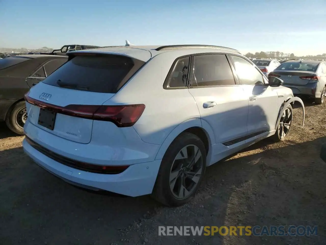 3 Photograph of a damaged car WA1AABGE3NB007271 AUDI E-TRON 2022
