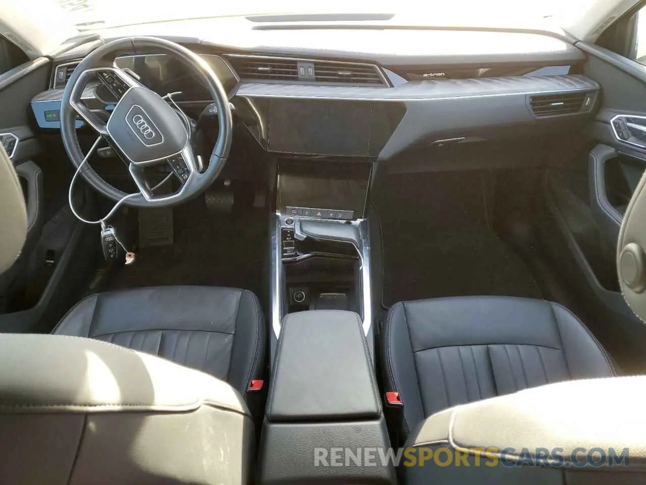 8 Photograph of a damaged car WA1AABGE3NB007271 AUDI E-TRON 2022