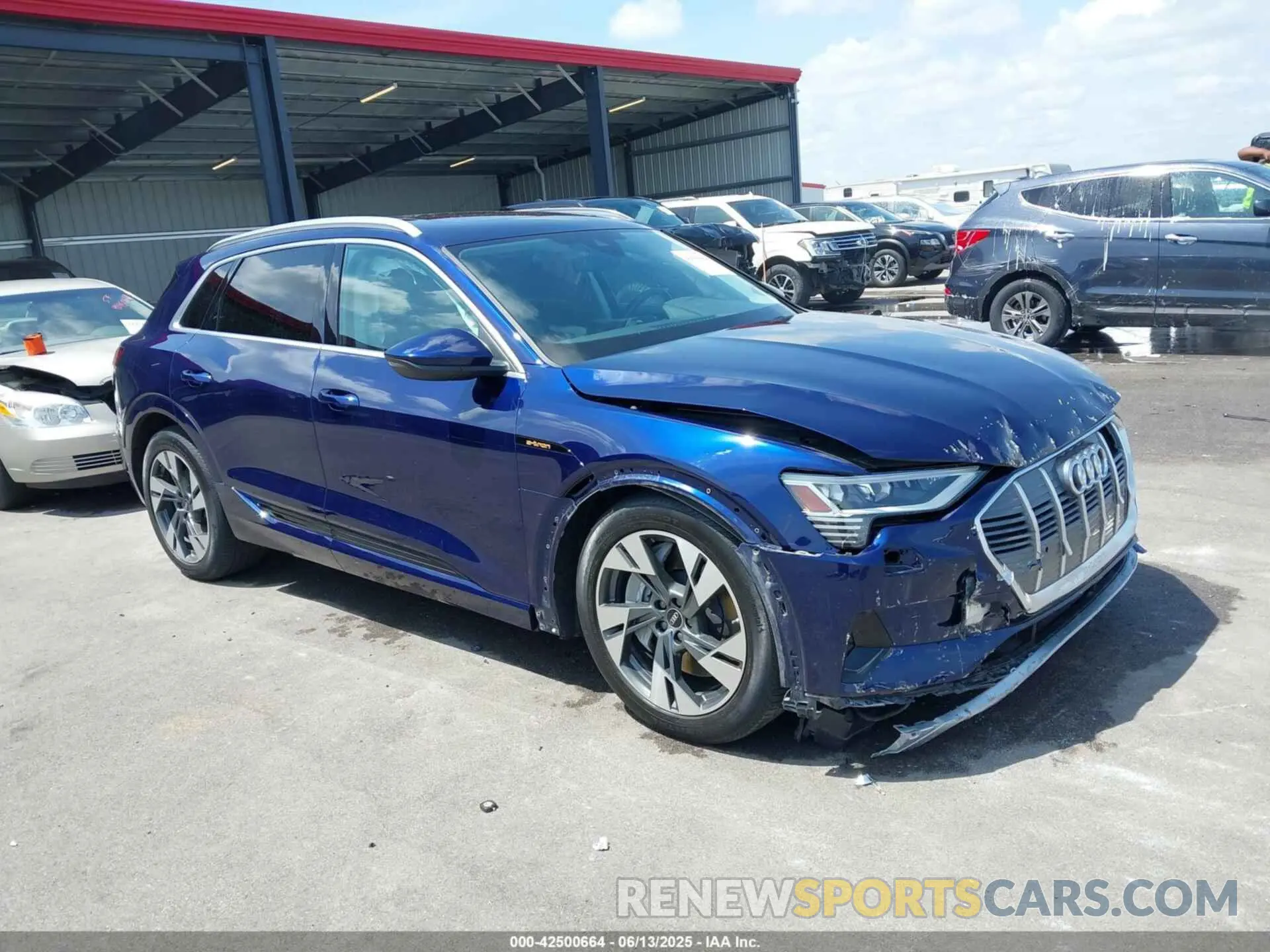 1 Photograph of a damaged car WA1AABGE6NB022332 AUDI E-TRON 2022