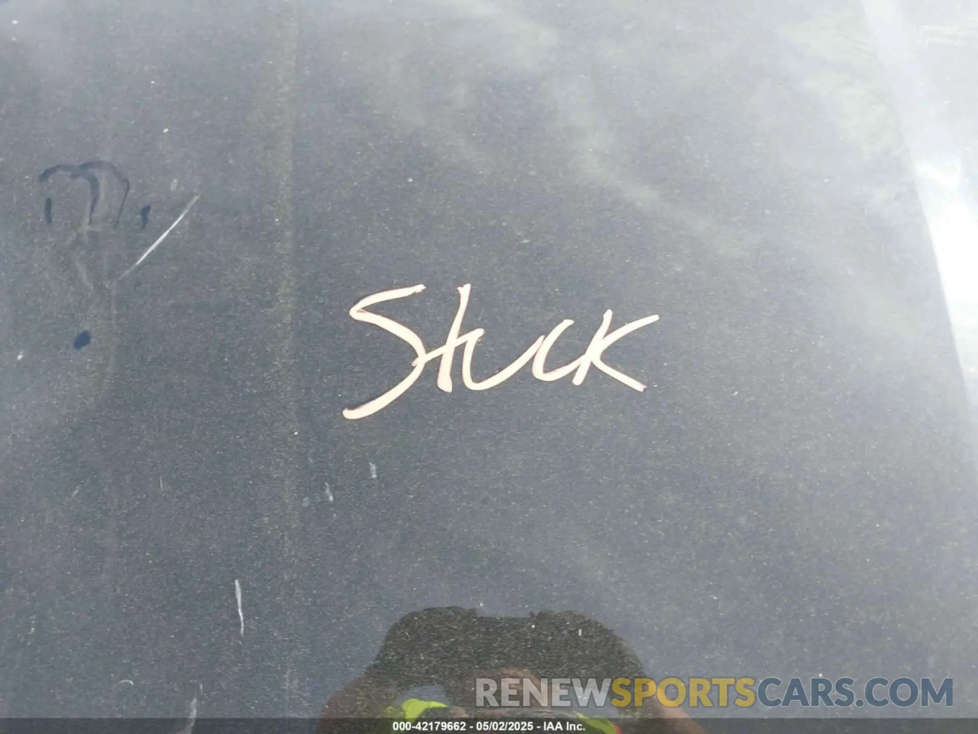 10 Photograph of a damaged car WA1AABGE7NB024560 AUDI E-TRON 2022