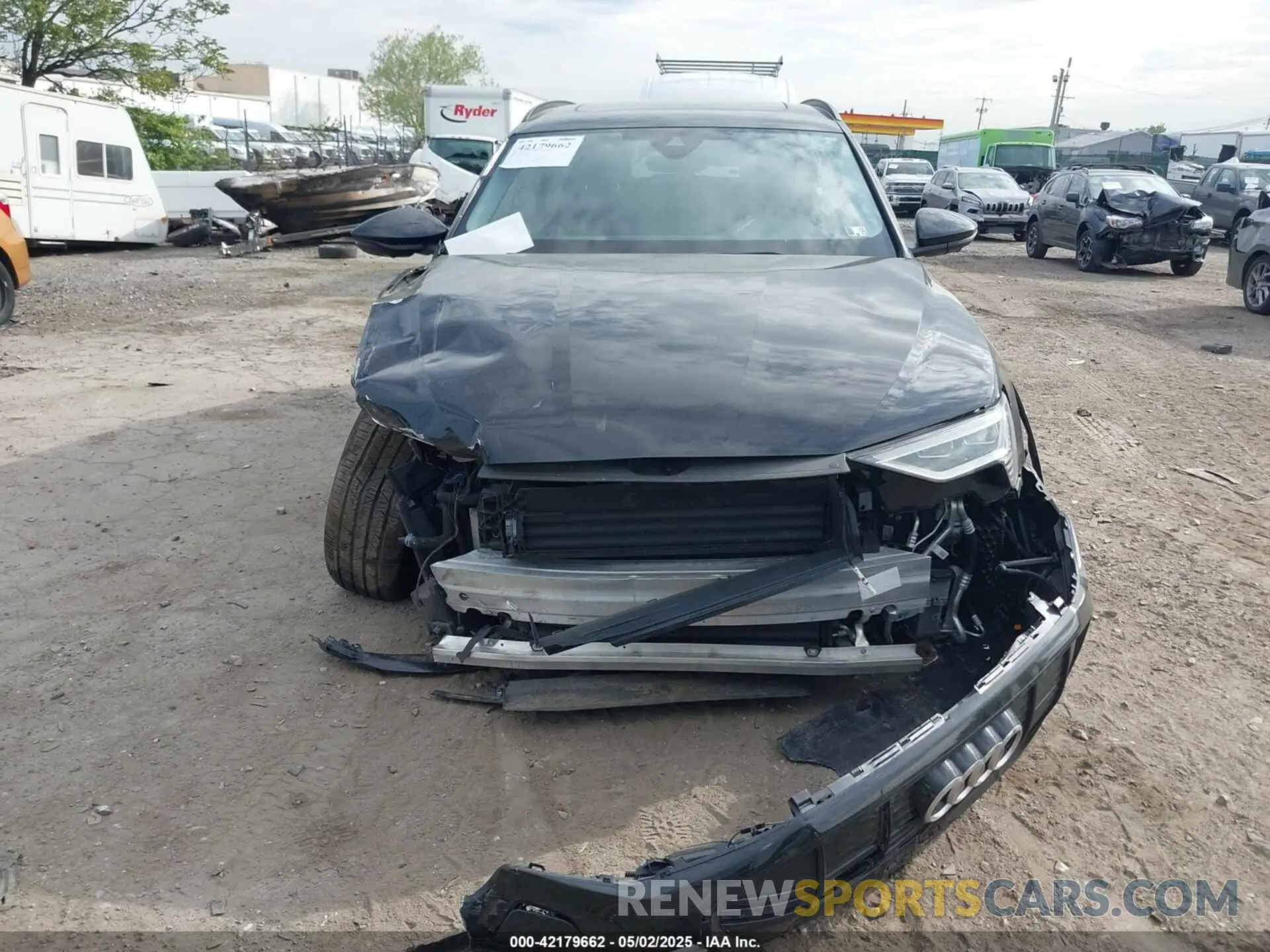 11 Photograph of a damaged car WA1AABGE7NB024560 AUDI E-TRON 2022