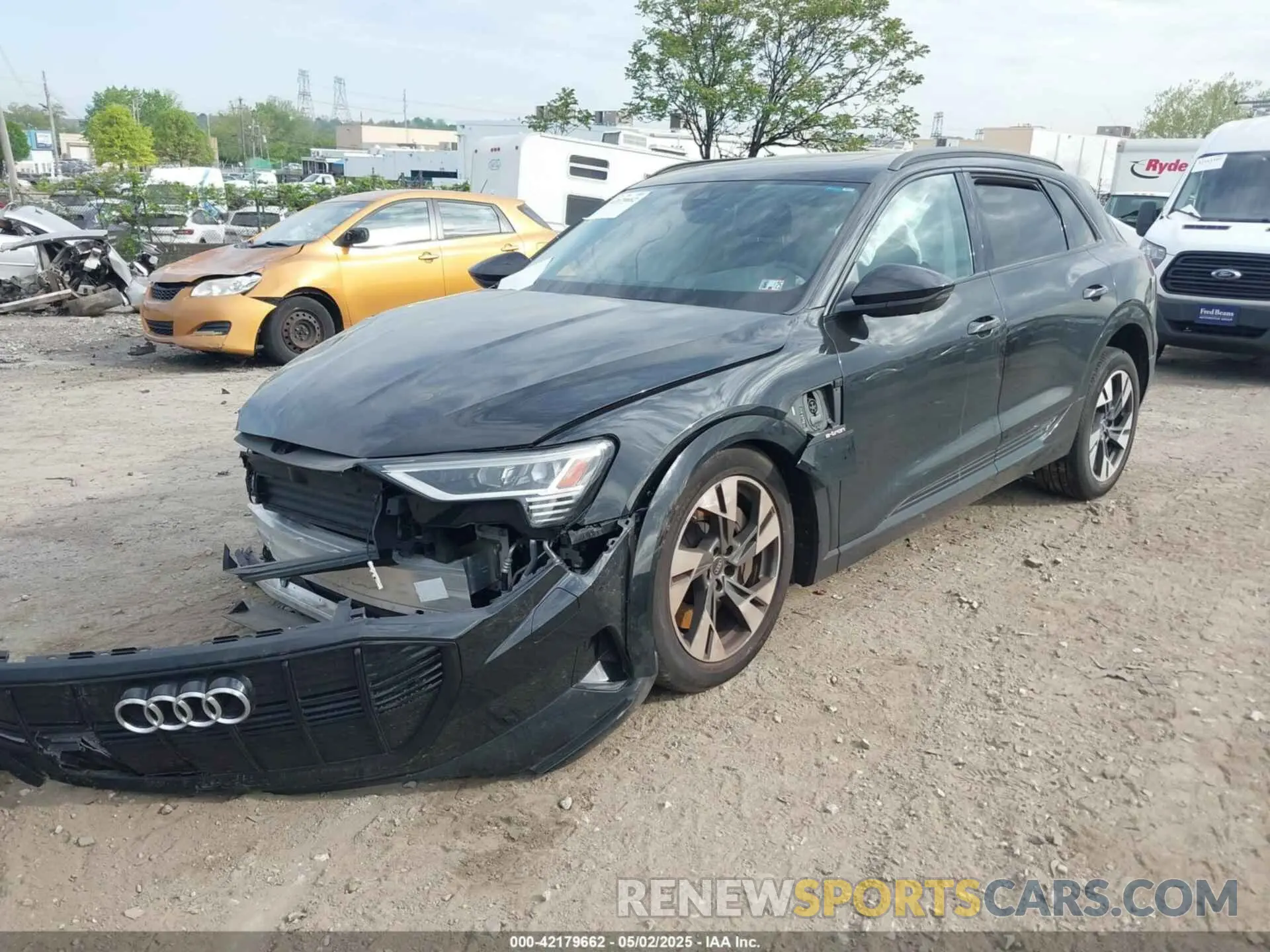 2 Photograph of a damaged car WA1AABGE7NB024560 AUDI E-TRON 2022