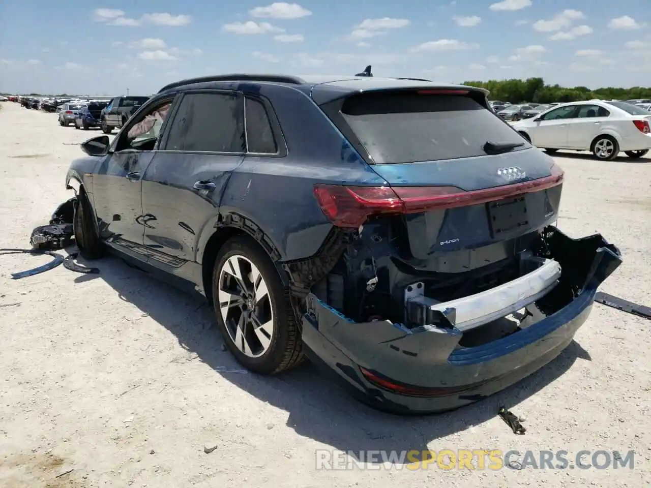 3 Photograph of a damaged car WA1AABGE8NB031646 AUDI E-TRON 2022