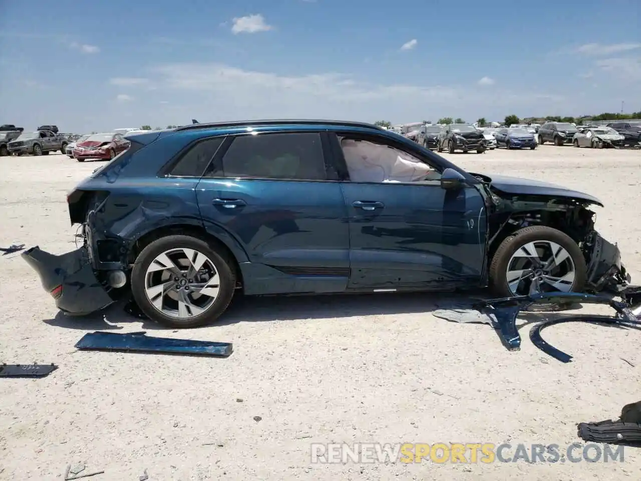 9 Photograph of a damaged car WA1AABGE8NB031646 AUDI E-TRON 2022