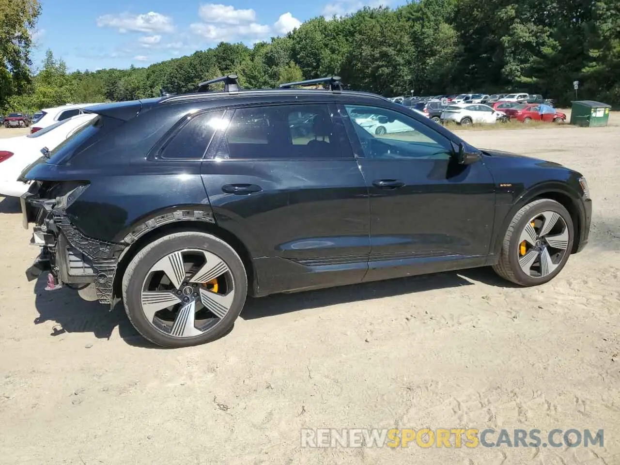 3 Photograph of a damaged car WA1LAAGE0NB005285 AUDI E-TRON 2022