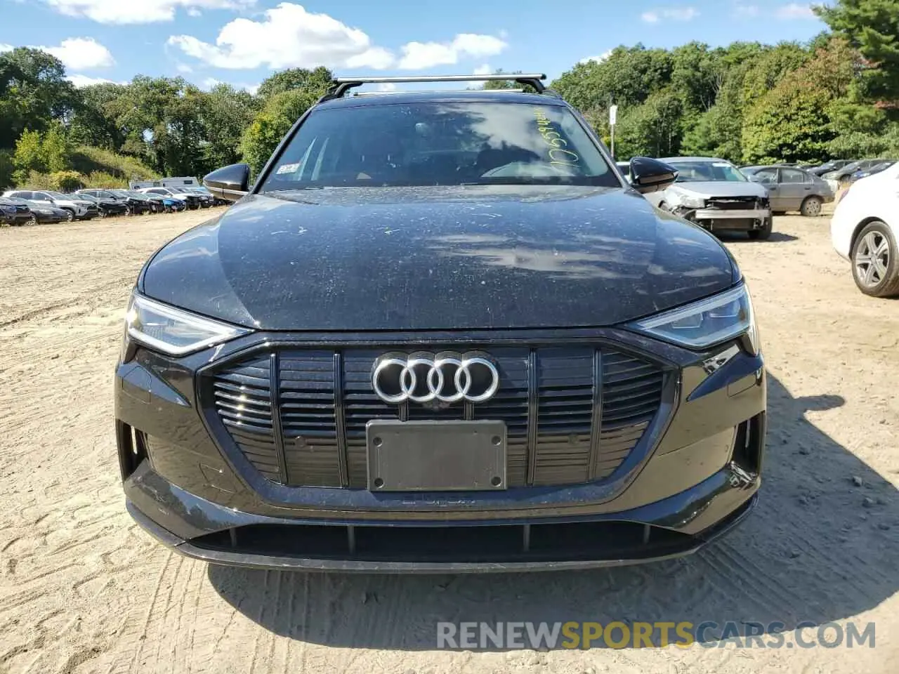 5 Photograph of a damaged car WA1LAAGE0NB005285 AUDI E-TRON 2022