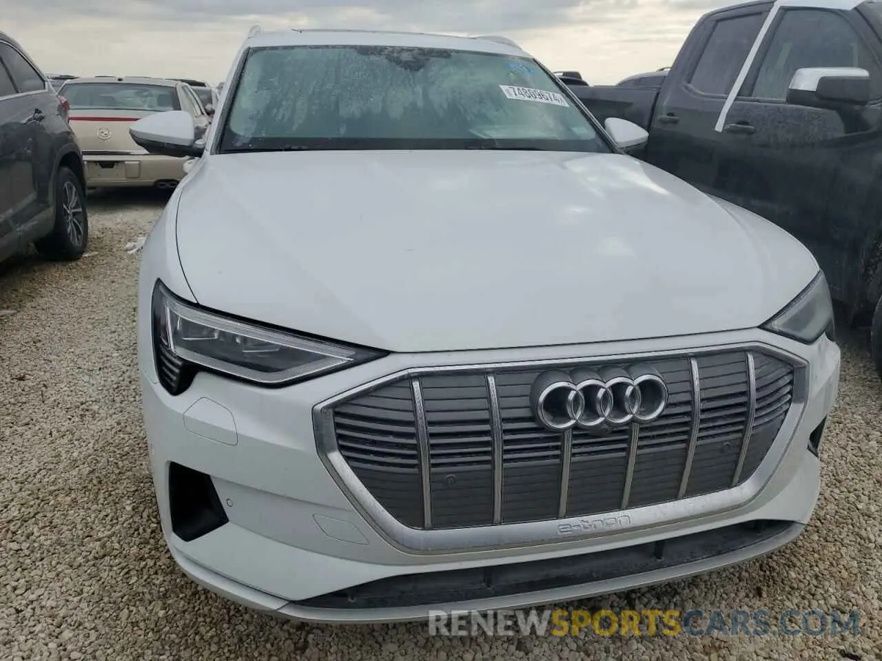 5 Photograph of a damaged car WA1LAAGE0NB033605 AUDI E-TRON 2022