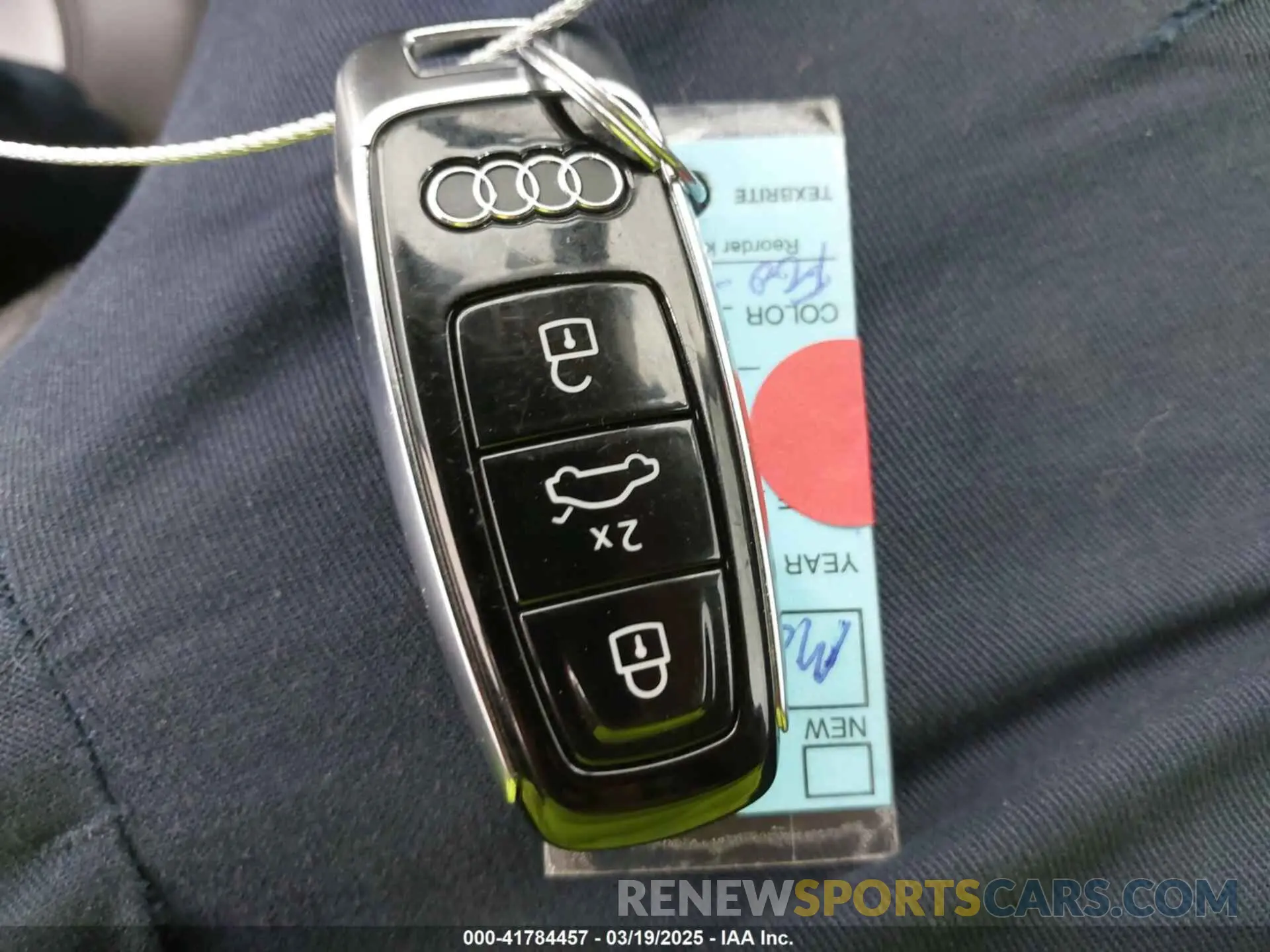 11 Photograph of a damaged car WA1LAAGE6NB033284 AUDI E-TRON 2022