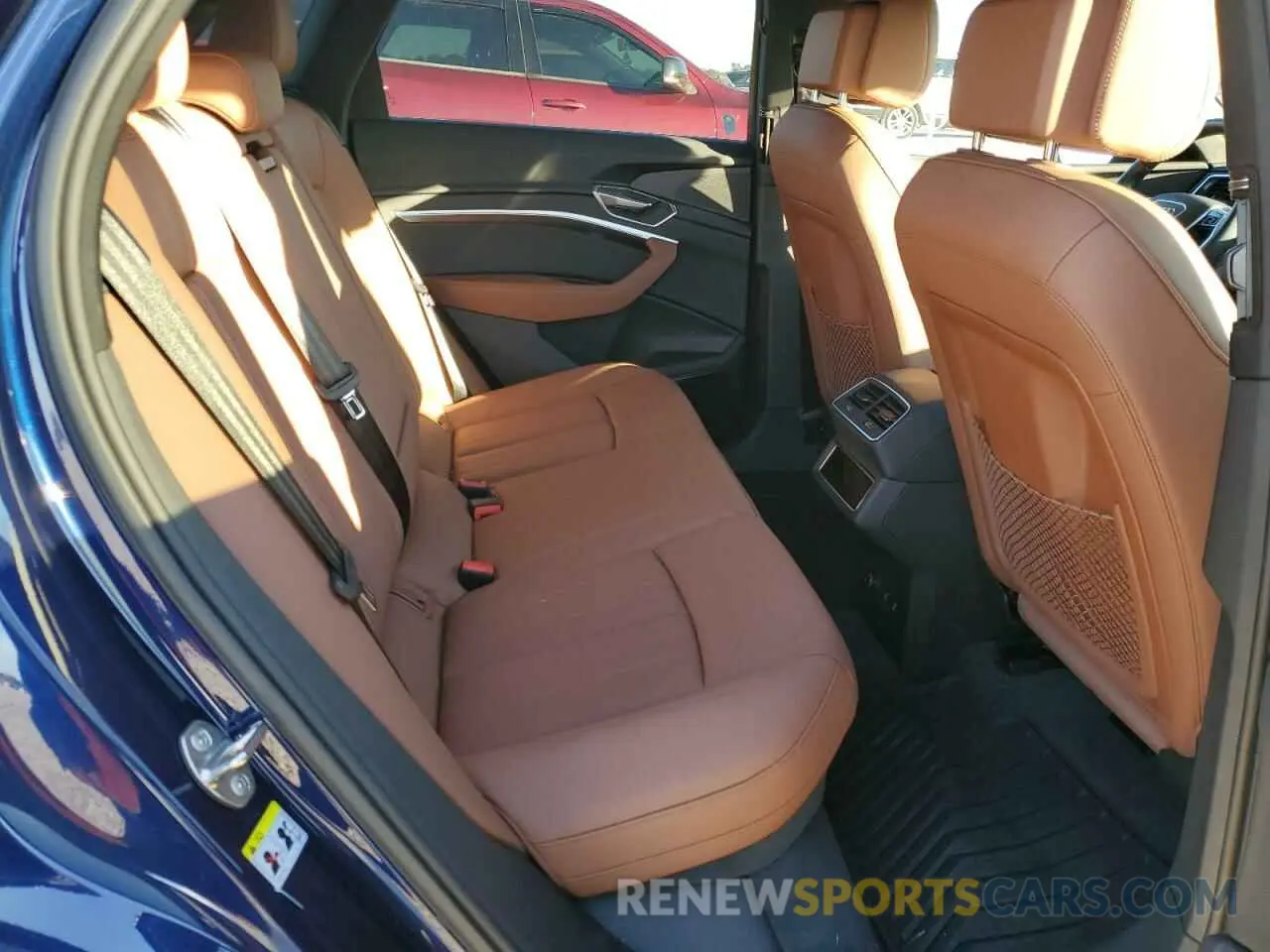 11 Photograph of a damaged car WA1LAAGE8NB030872 AUDI E-TRON 2022