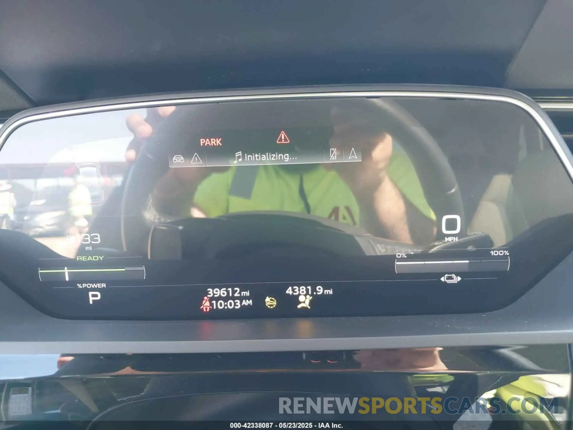 7 Photograph of a damaged car WA1LAAGEXNB010526 AUDI E-TRON 2022