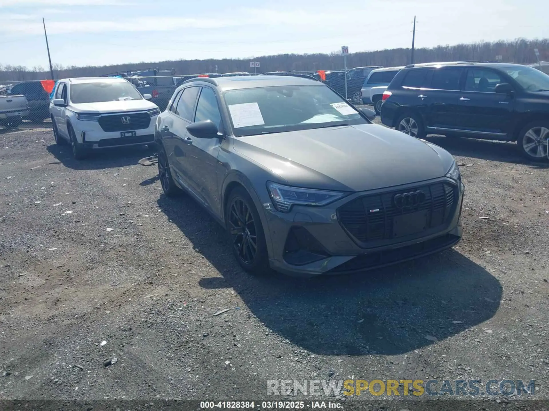 1 Photograph of a damaged car WA1VABGEXNB024392 AUDI E-TRON 2022