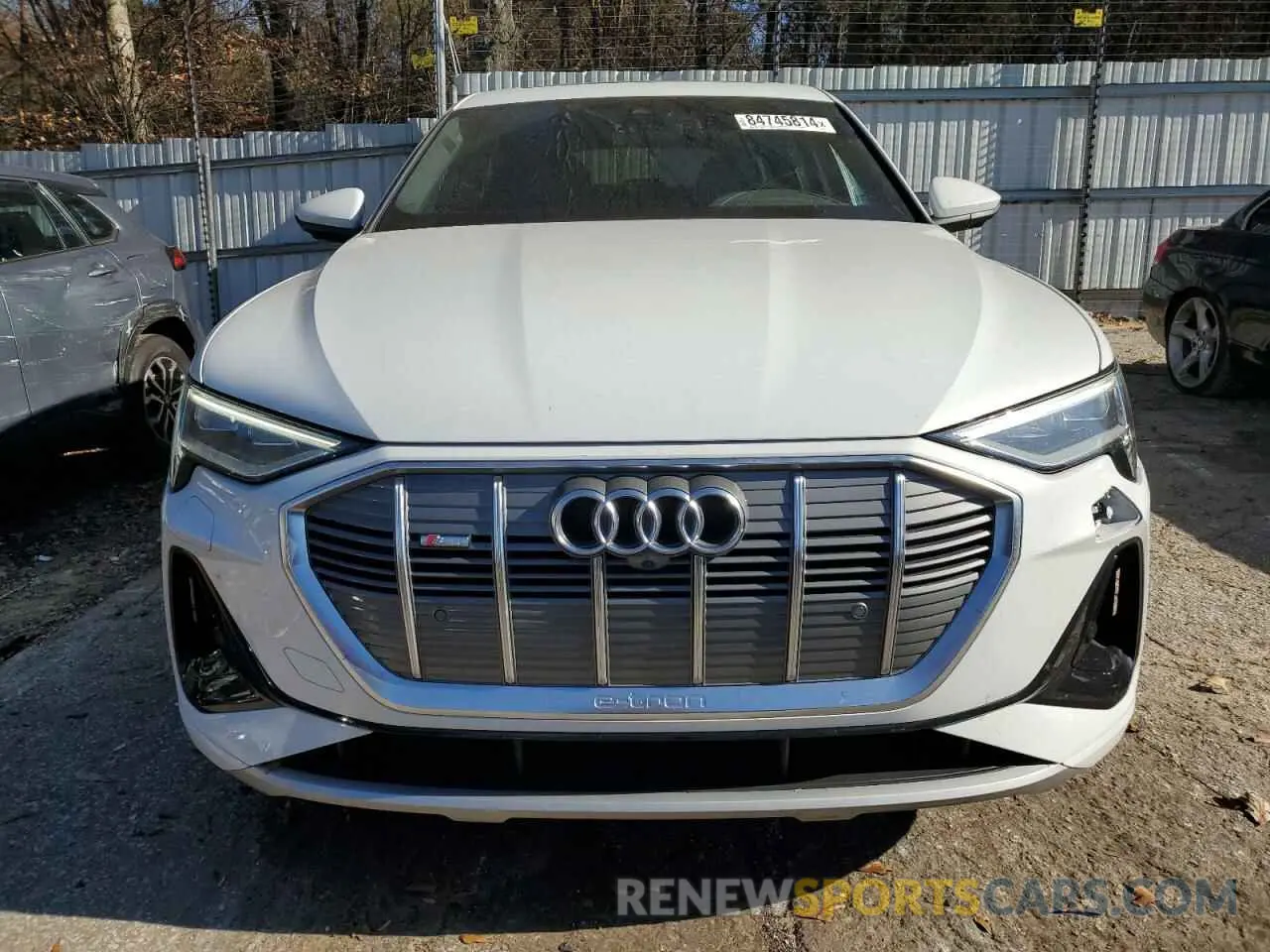 5 Photograph of a damaged car WA12AAGE8PB007462 AUDI E-TRON 2023