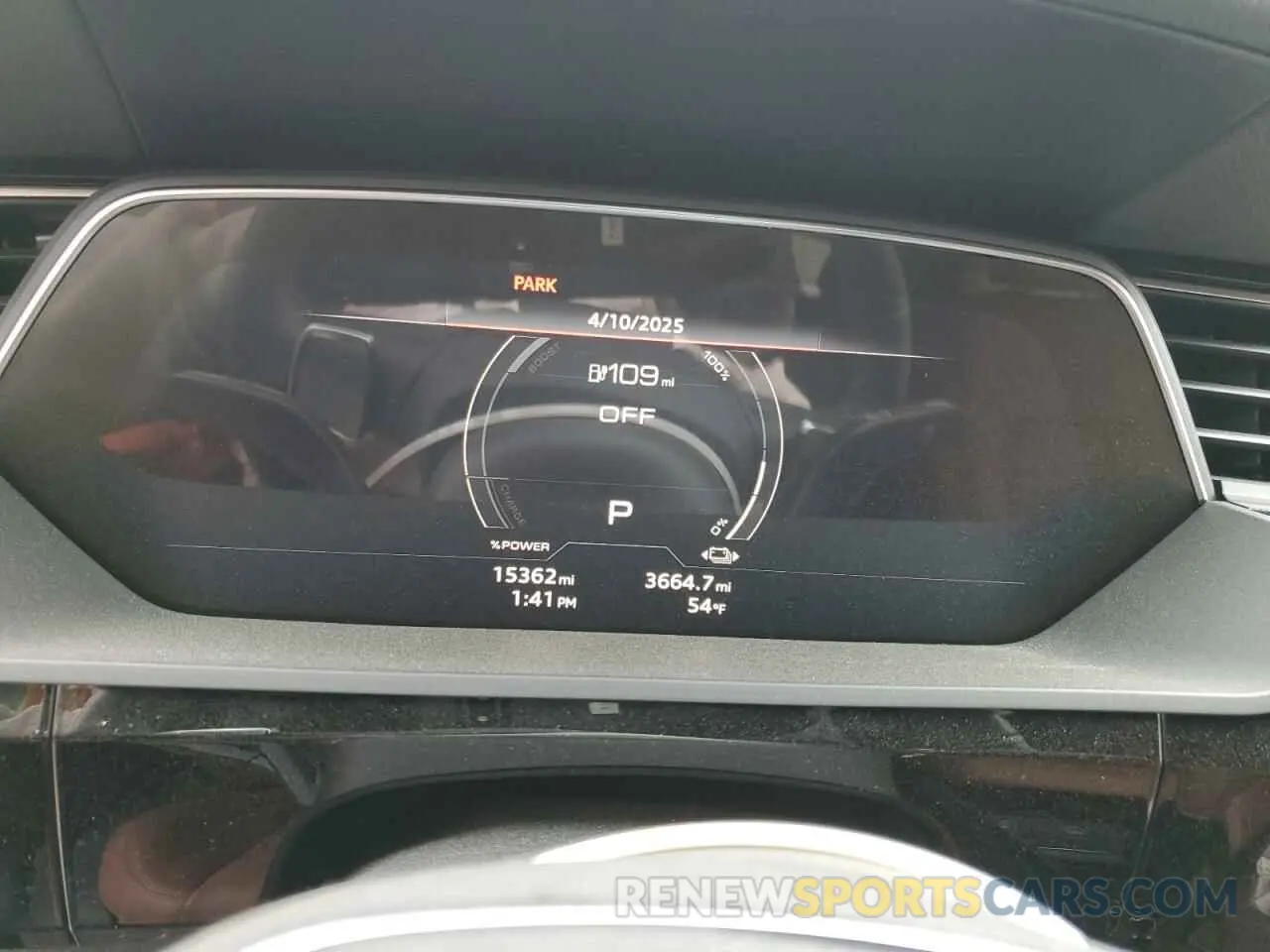 9 Photograph of a damaged car WA1LAAGEXPB010285 AUDI E-TRON 2023