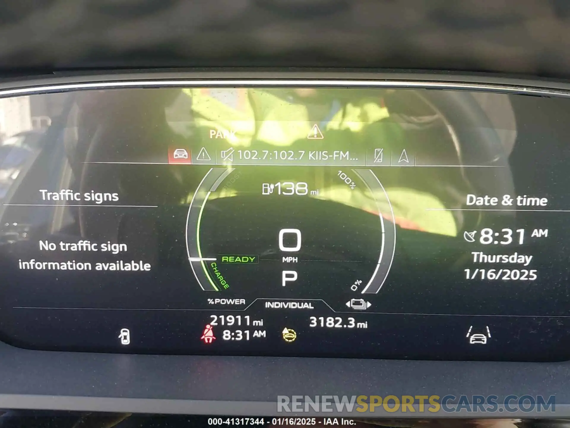 18 Photograph of a damaged car WA1VABGE7PB007536 AUDI E-TRON 2023