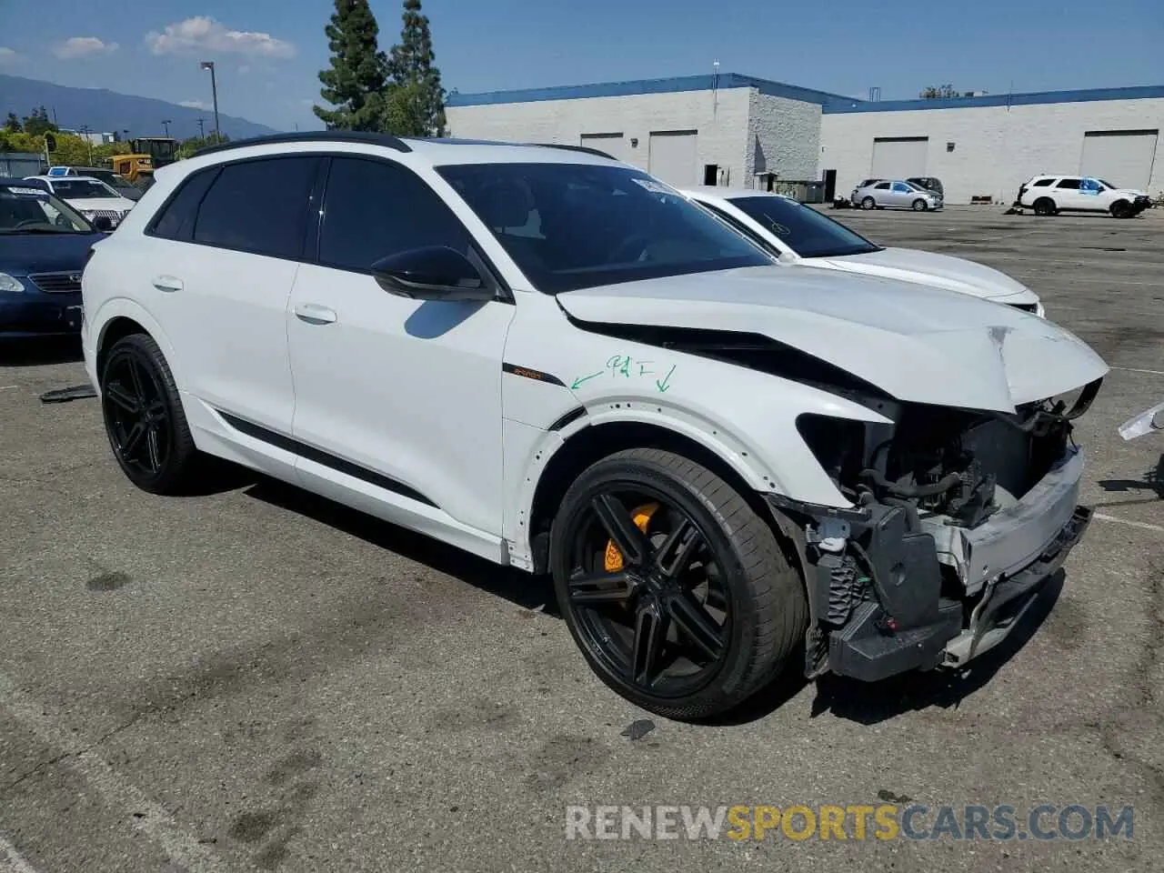4 Photograph of a damaged car WA1VABGE1NB032624 AUDI E-TRON CHR 2022
